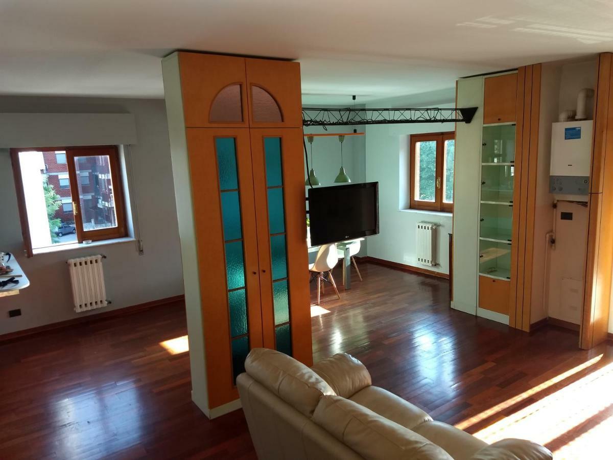 Cozy Open Space In Via Castel Del Monte Andria Exterior foto