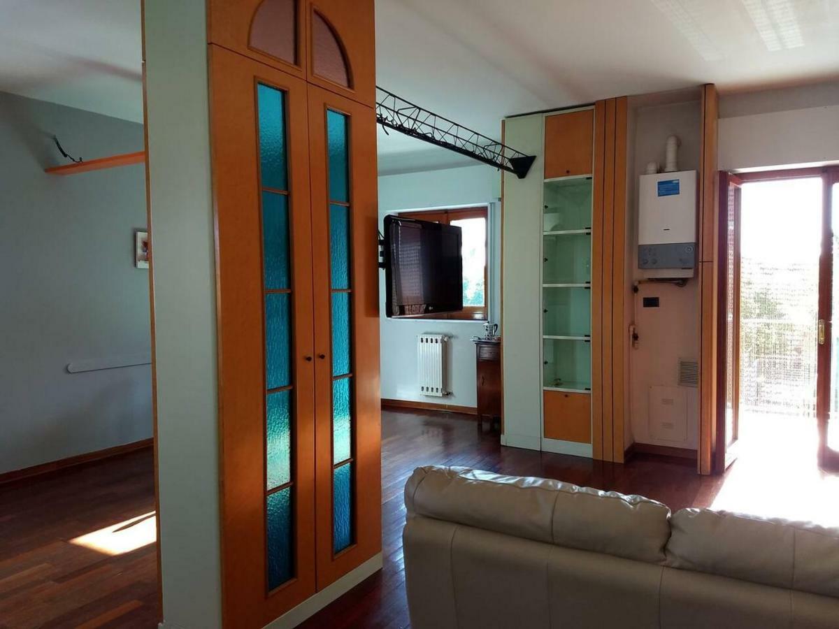 Cozy Open Space In Via Castel Del Monte Andria Exterior foto